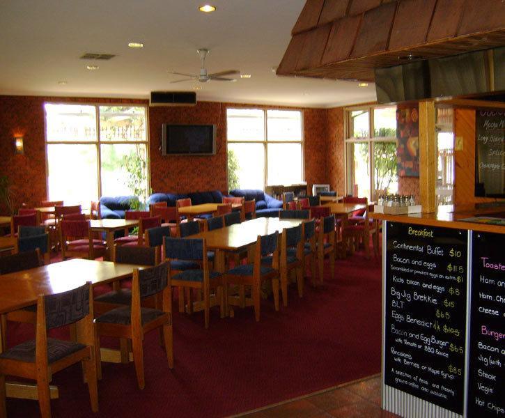 Merrijig Motor Inn Exterior foto
